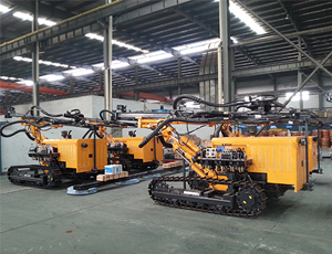 KG920A/YC920A 型露天潛孔鉆車